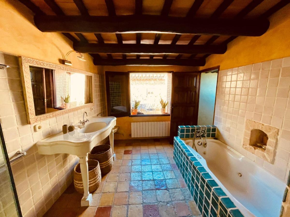 Autentica Casa Del Sxvii En La Costa Brava Cruilles Exterior photo
